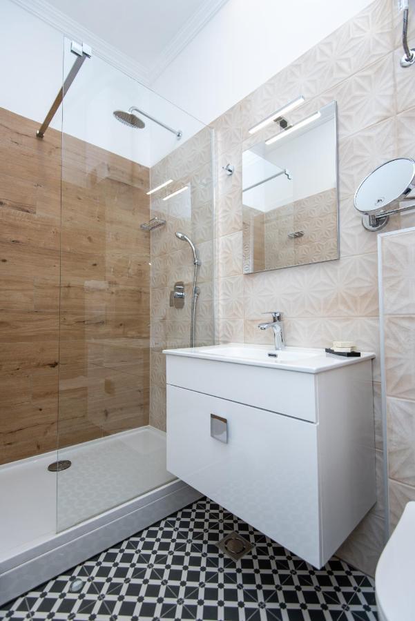 Megapolis City Center Suites Sarajevo Exterior photo